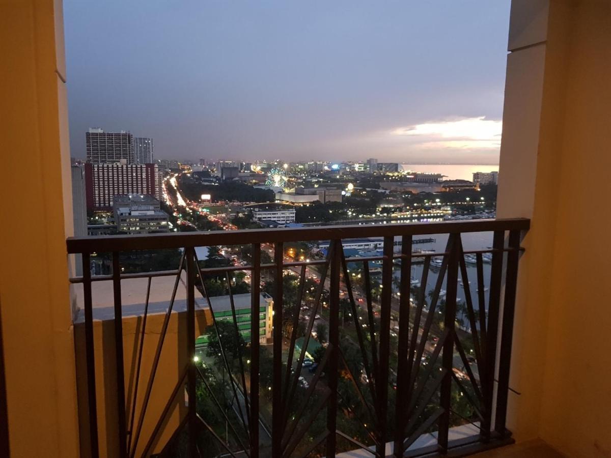Admiral Baysuites Manilla Buitenkant foto