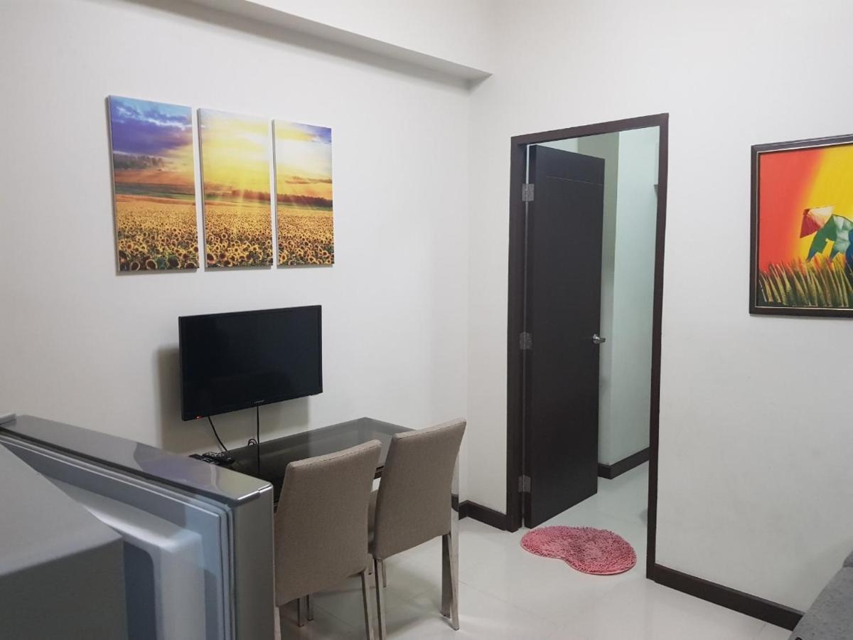 Admiral Baysuites Manilla Buitenkant foto